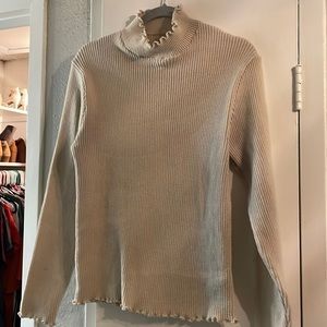 ❌SOLD❌ Sweater
